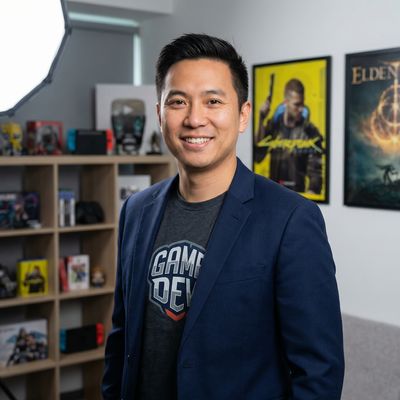 尊龙凯时游戏解说导演陈锐